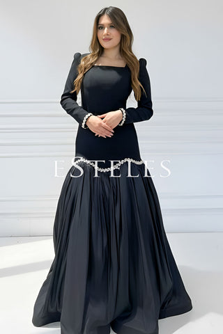 Sima Sleeved - Black